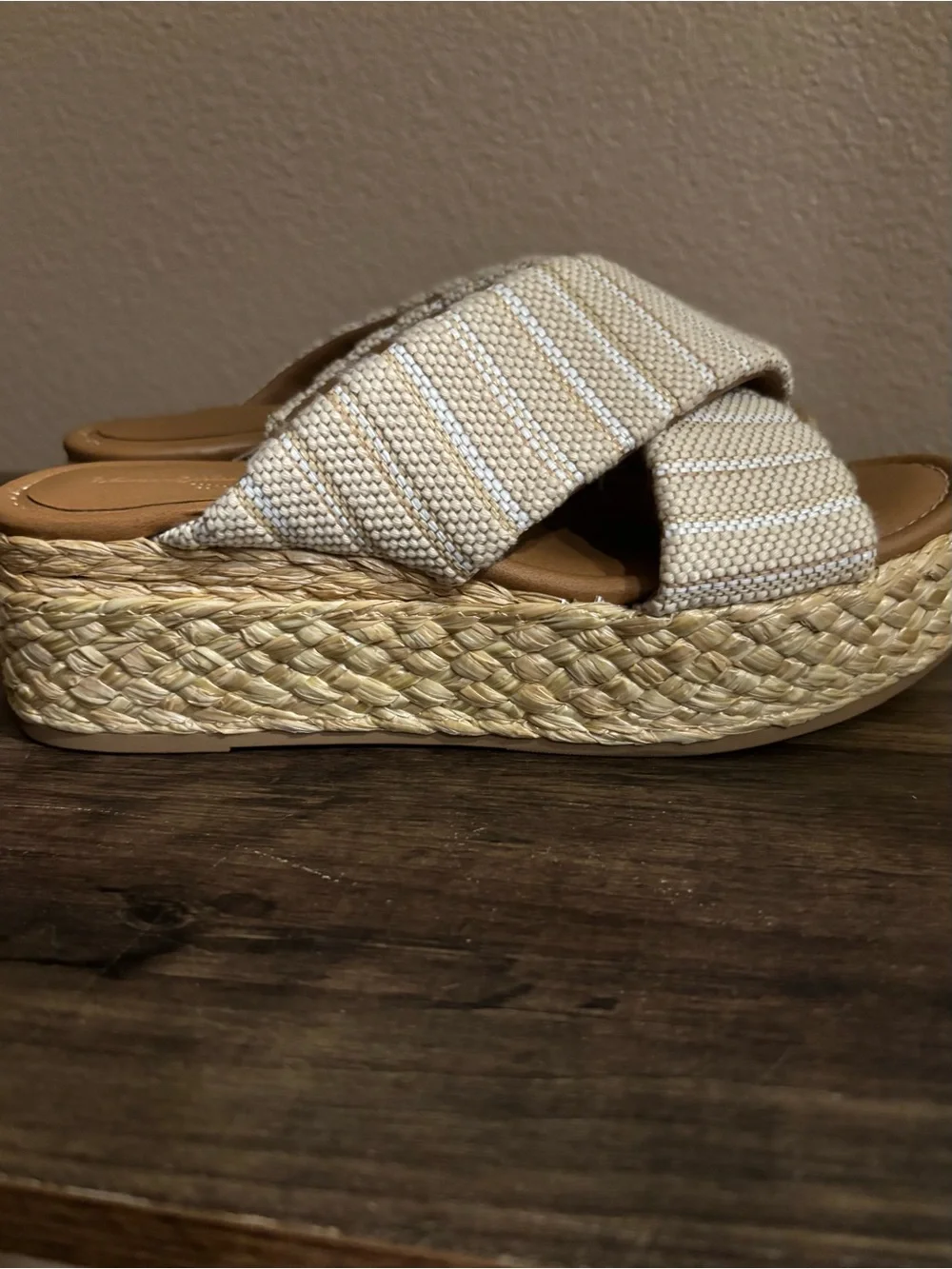 Universal Thread casual espadrille